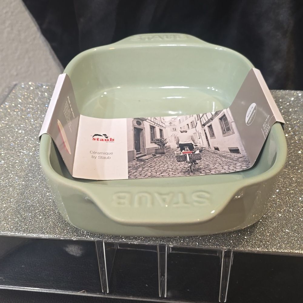 Staub Rectangular Ceramic Baking Dish - Picture 7 of 9
